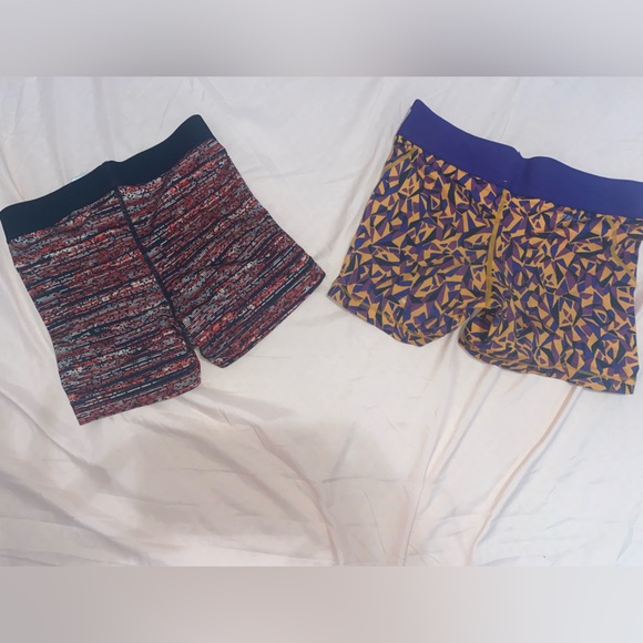 Nike pros XS and medium women’s( fits like a small) - Picture 2 of 4